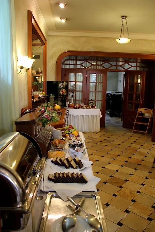 Boutique Hotel Krone Muenchen  Mnichov